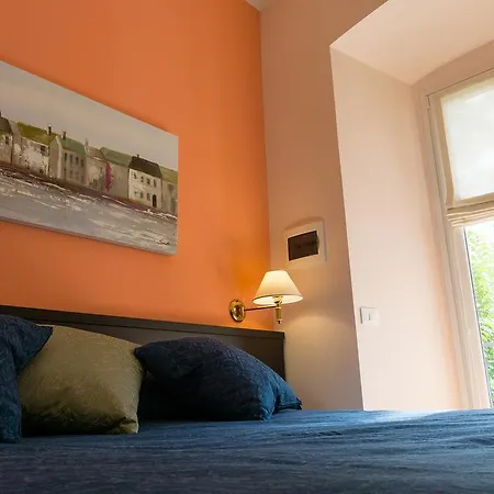 Poppy House Panzió