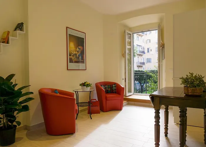 Poppy House Rome
